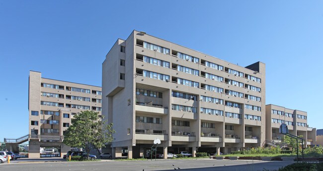 Shore Plaza East in East Boston, MA - Building Photo - Building Photo