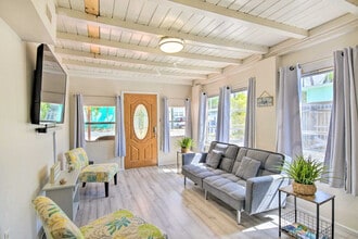 134 1st Ct in Key Largo, FL - Building Photo - Building Photo