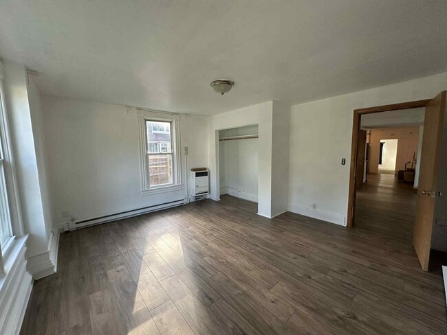 545 Brainerd Ave, Unit 1