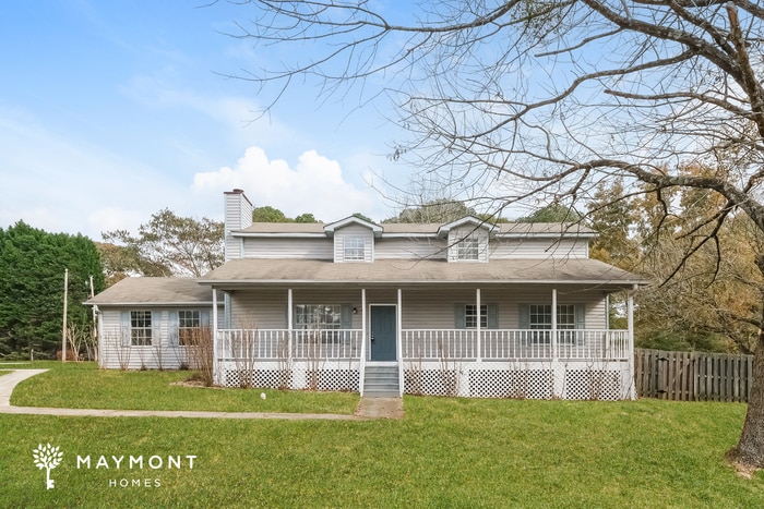 2175 Red Rose Ln in Loganville, GA - Building Photo