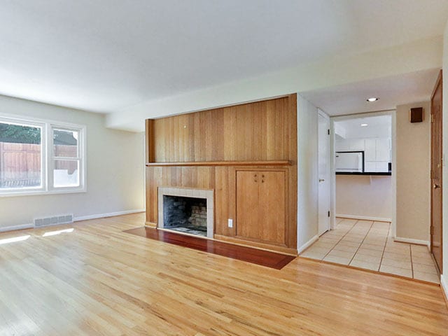 17000 Canyon Dr in Lake Oswego, OR - Building Photo - Building Photo