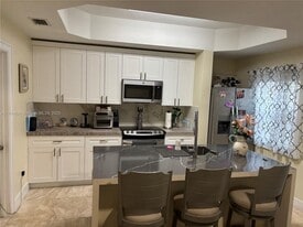 2179 Anchor Ct in Fort Lauderdale, FL - Building Photo