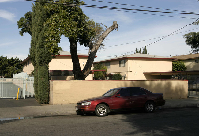 Parkview Terrace Apartments in El Monte, CA - Building Photo - Building Photo