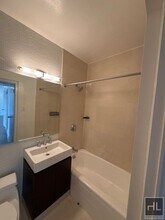 EAST 63 STREET in New York, NY - Building Photo - Building Photo