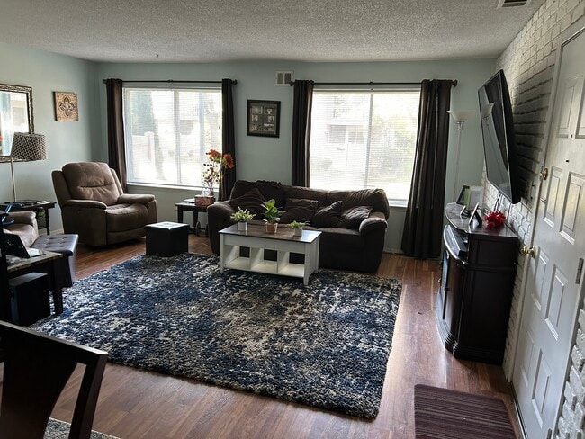 236 Springmeadow Dr, Unit H