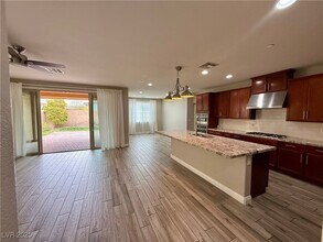 2158 Tortona St in Henderson, NV - Building Photo - Building Photo