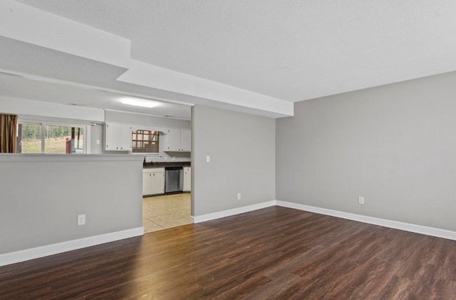 7167 Holland Ln in Chattanooga, TN - Building Photo - Building Photo