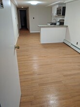153 Weigands Ln, Unit FL1 in Secaucus, NJ - Foto de edificio - Building Photo