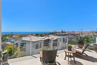 24408 Alta Vista Dr-Unit -1 in Dana Point, CA - Building Photo - Building Photo