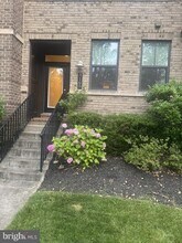 3165 Virginia Bluebell Ct in Fairfax, VA - Building Photo - Building Photo