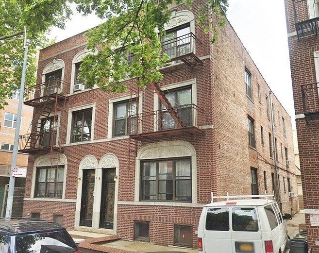 1711 E 3rd St in Brooklyn, NY - Building Photo