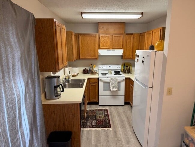 1048 Stonegate Dr in Auburn, AL - Building Photo - Building Photo