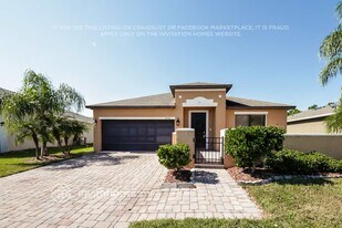 3046 Boating Boulevard in Kissimmee, FL - Building Photo