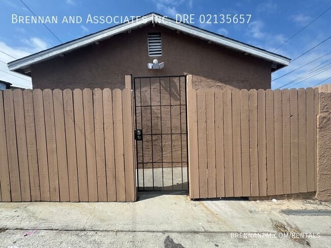 property at 3011 Franklin Ave