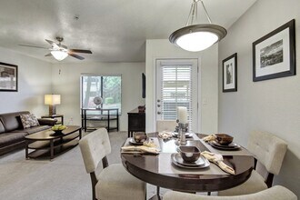 Reserve at Arrowhead in Glendale, AZ - Building Photo - Building Photo