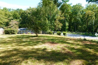 104 Vanderbilt Rd in Spartanburg, SC - Building Photo - Building Photo