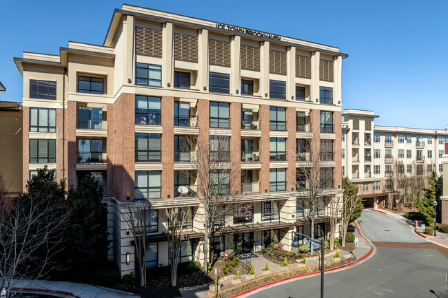 1105 Town Brookhaven Apartments