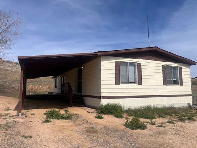 10750 E Earle Way in Dewey-Humboldt, AZ - Building Photo - Building Photo