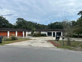 124 6th St W in Wahneta, FL - Building Photo
