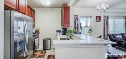 548 E Celebration Way in South Plainfield, NJ - Building Photo - Building Photo