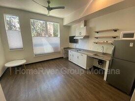 320 Clay St in Missoula, MT - Building Photo