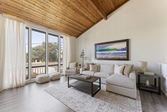 2435 Camino Del Mar in Del Mar, CA - Building Photo - Building Photo