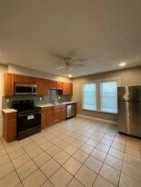 584 Salem St, Unit 3 in Malden, MA - Building Photo