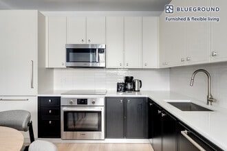 30 Morningside Dr in New York, NY - Foto de edificio - Building Photo