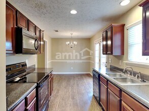 3300 Clapham Rd in Antioch, TN - Building Photo - Building Photo