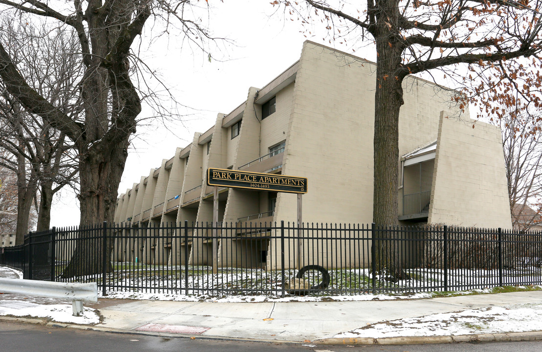 Park Place Apartments in Cleveland, OH - Building Photo