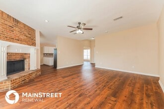 9306 Chimneywood Dr in Rowlett, TX - Building Photo - Building Photo