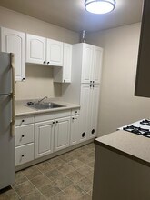 560 Coombs St in Napa, CA - Building Photo - Building Photo