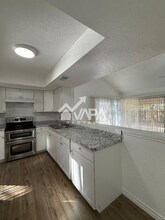 12411 Gran Vista St in San Antonio, TX - Building Photo - Building Photo
