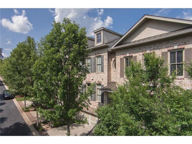 property at 3043 Stone Gate Dr NE