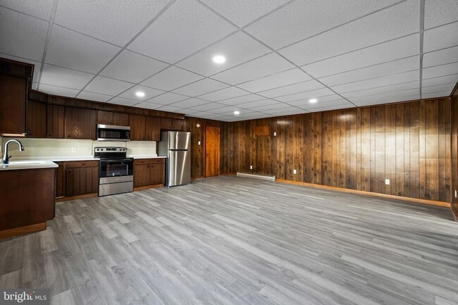 property at 1480 Seven Valleys Rd