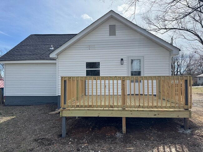 138 Cherry Ln in Winchester, TN - Building Photo - Building Photo