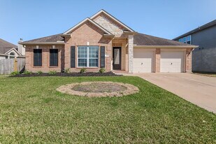 22 Atascadero Dr in Manvel, TX - Building Photo