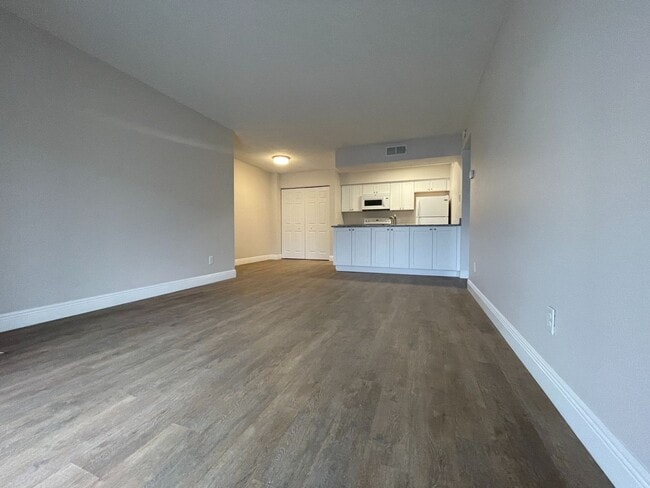 property at 5329 Summerlin Rd