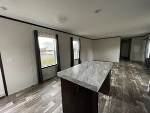 39 Sparrow Hill Dr in Orion Township, MI - Building Photo - Building Photo