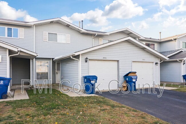 property at 2606 E Martha Pl