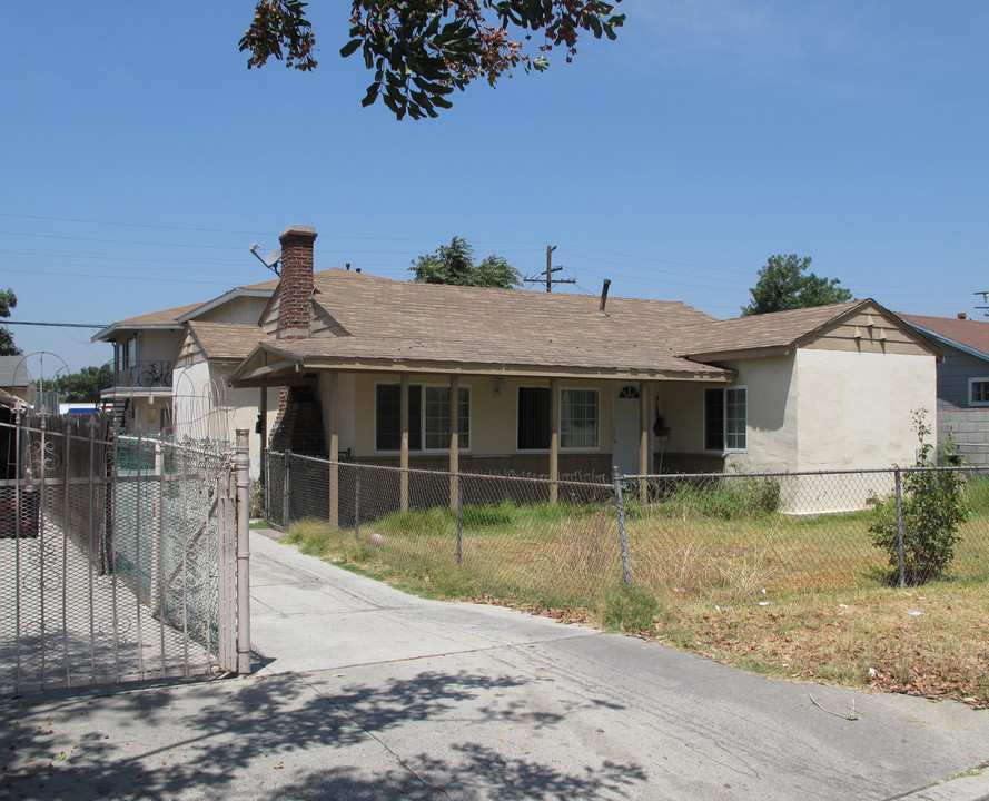 4111 & 4113 Shirley Ave in El Monte, CA - Building Photo