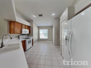 2709 Pankaw Ln in Valrico, FL - Building Photo - Building Photo