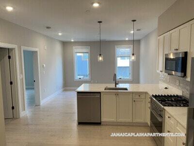 197 Green St in Boston, MA - Building Photo