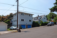 304-306 SE 31st Ave in Portland, OR - Building Photo - Building Photo