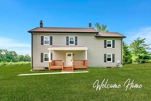 1712 Linvale Harbourton Rd in Lambertville, NJ - Building Photo