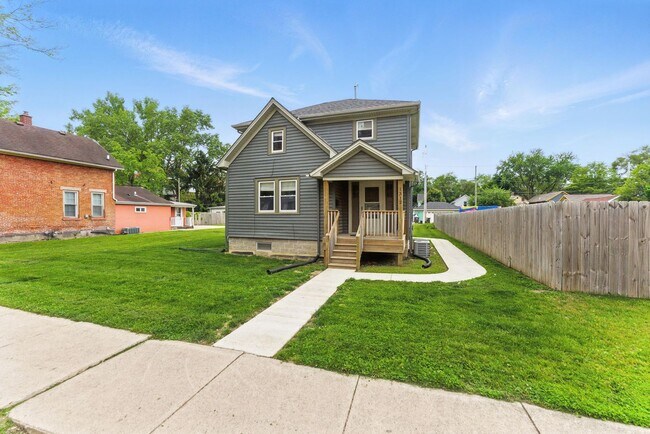 1312 Union St-Unit -1312-2 in Fort Wayne, IN - Building Photo - Building Photo