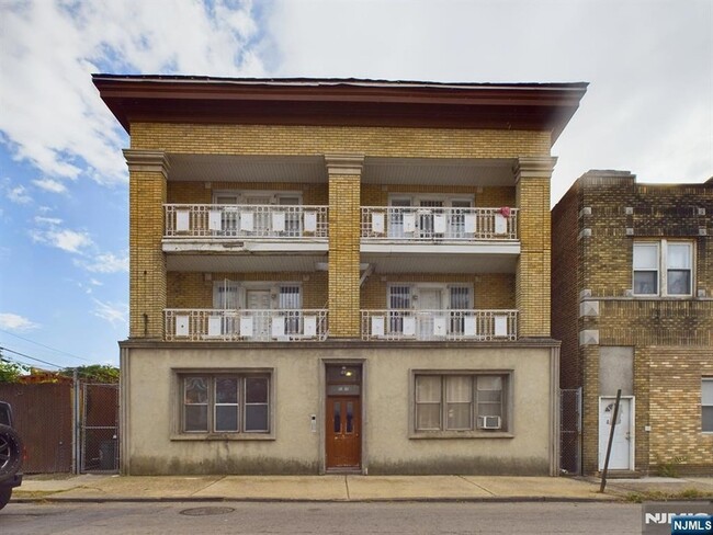 property at 415 Dodd St