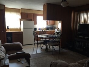 1251 Newport Rd in Manheim, PA - Building Photo - Building Photo