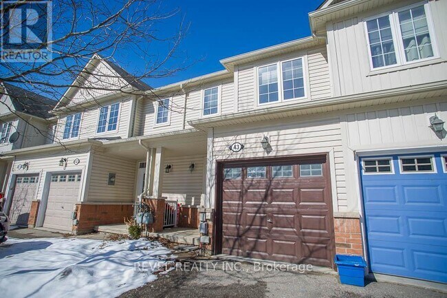 21 Diana Ave in Brantford, ON - Building Photo - Building Photo