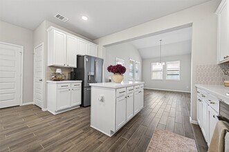 32226 Cedar Crst Dr in Waller, TX - Building Photo - Building Photo